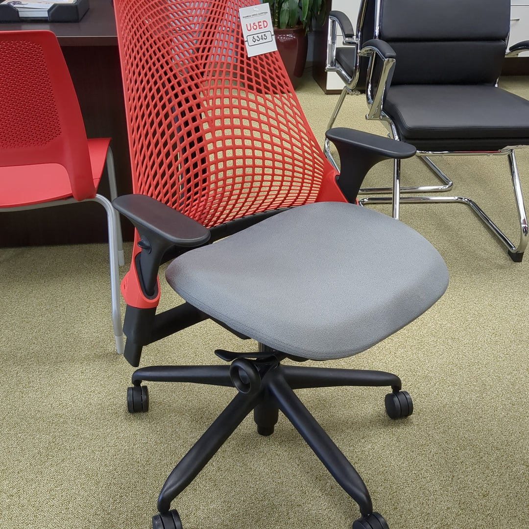 Used Red Herman Miller Sayl Chair - Product Photo 1