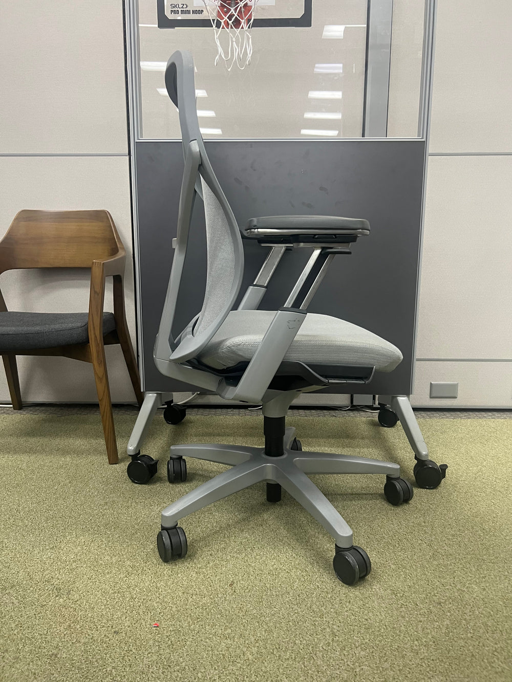 Allsteel Acuity Task Chair - Product Photo 2